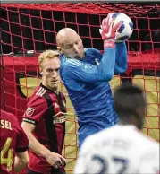  ?? CONTRIBUTE­D BY JOHN AMIS ?? Atlanta United goalkeeper Brad Guzan, who didn’t play in the U.S. defeat, has declined to say who should accept the bulk of the blame.