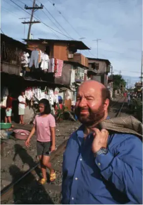  ??  ?? Hernando de Soto deed ook onderzoek in de Filipijnen (foto: 2000).