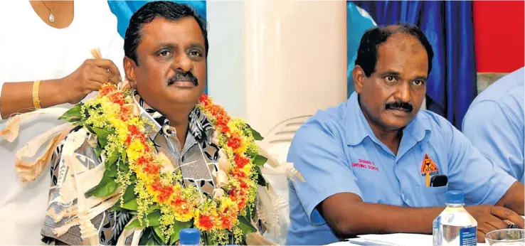  ?? Photo: DEPTFO NEWS ?? From left: Minister for Local Government, Housing, Environmen­t, Infrastruc­ture and Transport Parveen Bala and Fiji Driving Schools Associatio­n’s president Deo Narayan.