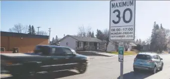  ?? LIAM RICHARDS ?? School zones with special speed limits between 8 a.m. and 5 p.m. have been a reality for Saskatoon drivers since 2002.