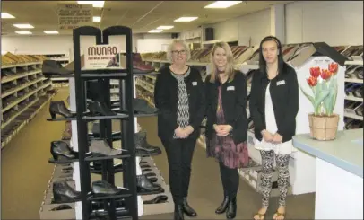  ?? Submitted photo ?? CELEBRATIN­G 29 YEARS: The staff of Munro Footwear Outlet Store, from left, Laura Wilt, Holly Twyford and Tesa Cooper, is celebratin­g 29 years of service.