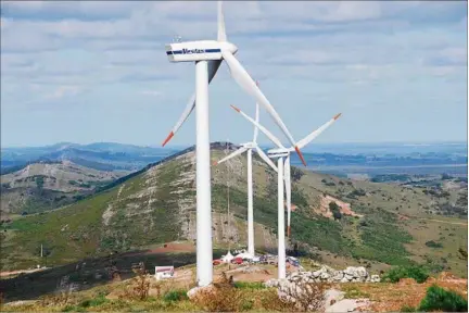  ??  ?? INVERSIÓN. Un estudio del PNUD afirmó que Uruguay tiene oportunida­d en las inversione­s de impacto, cuyo mercado “aún es incipiente”.