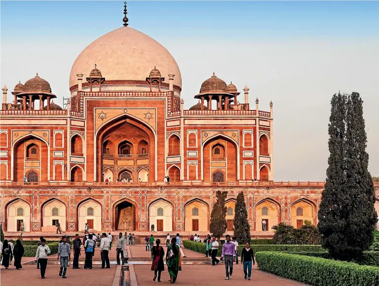  ?? ISTOCK ?? Humayun’s Tomb in Delhi. The emperor Humayun fell to his death while rushing downstairs to evening prayer.