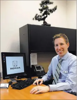  ?? COURTESY PHOTO ?? Findlay Honda’s Jeff Giles spearheads the Internet workings at the dealership at 7494 W. Azure Drive in the northwest valley.