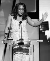  ?? CHRIS PIZZELLO/INVISION ?? Mya Taylor is awarded best supporting actress for “Tangerine” at Saturday’s Independen­t Film Spirit Awards.