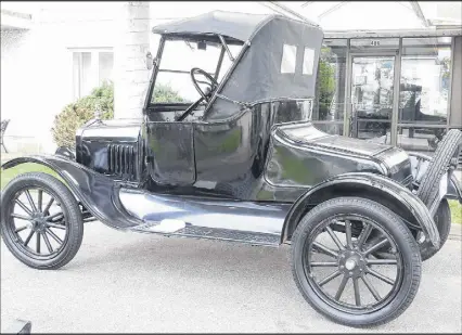  ?? SuBmIttED PHOtO ?? Tom Kayser of Truro is now the proud owner of this 1923 Model T Ford Roadster.