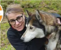  ?? FOTO: MIKAEL SUNDSTRÖM ?? BÄSTA VÄN. Ingrid Grange har koll på vad husdjur gör för måendet. Här med slädhunden Carrok som är en siberian husky.