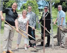  ?? ALLAN BENNER
THE ST. CATHARINES STANDARD ?? From left Mayor Walter Sendzik, Coun. Jennie Stevens, MP Chris Bittle, Regional Chair Alan Caslin and Coun. Dave Haywood.