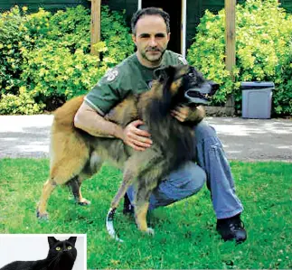  ??  ?? Above: with belgian shepherd Storm, ‘on whom I fitted the first bionic limb of its kind in 2007’