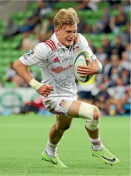  ?? GETTY IMAGES ?? Damian McKenzie will be steering the Chiefs ship from first five-eighth in the Super Rugby competitio­n this season.