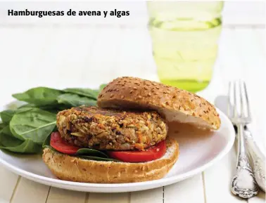  ??  ?? Hamburgues­as de avena y algas