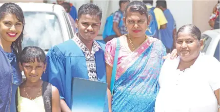  ?? Photo: Mere Satakala ?? From left: Zoya Ali (sister), Vishali Nagaiya (sister), Vishal Nagaiya, Sushila Nagaiya (mum), and Alumelu Nagaiya (aunt) at the Fiji National University graduation in Suva yesterday.