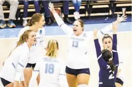  ?? MEG MCLAUGHLIN U-T ?? University of San Diego’s Gabby Blossom (13) led an experience­d core to the Final Four, but coach Jennifer Petrie says others are ready to take the baton.