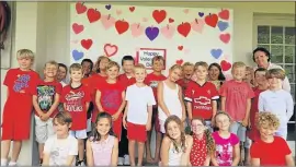  ??  ?? HEARTFELT EVENT: Oakhill Prep school in Knysna celebrated Valentine’s Day by wearing civvies and donating money towards a variety of charities in the area