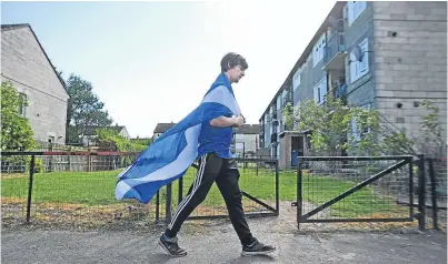  ?? Picture: Kris Miller. ?? Lee McGregor pictured in Ballater Place, Dundee, where 99% of residents describe themselves as Scottish not British.