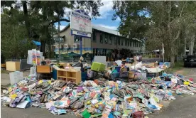  ?? ?? Mullumbimb­y public school after the floods. Some of the town’s residents are still living with relatives, in caravans or camps of temporary ‘pod’ homes. Photograph: Dave Lees