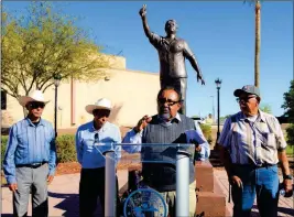  ?? PHOTO BY CÉSAR NEYOY/BAJO EL SOL ?? FORMER AGRICULTUR­AL WORKERS Antonio Yánez, Rubén Reyes and Miguel Sandez accompany Congressma­n Raul Grijalva during his visit to San Luis, Ariz.