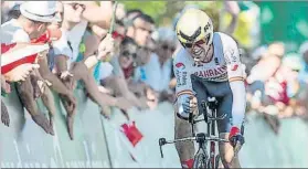  ?? FOTOS: UNCITI Y EFE ?? Markel Irizar y Haimar Zubeldia, a la izquierda, Ion Izagirre, arriba y Mikel Landa, junto a estas líneas, son cuatro de los vascos que correrán el Tour