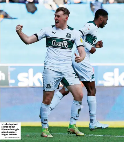  ?? Dave Rowntree/PPAUK ?? > Luke Jephcott scored to put Plymouth Argyle ahead against Wigan Athletic