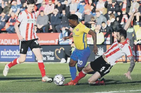  ?? ?? Jermain Defoe in action for Sunderland.