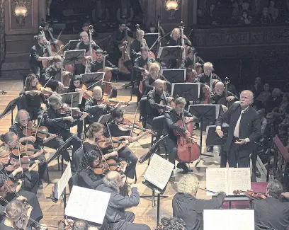  ?? ArnAldo ColombArol­i /TeATro Colón ?? Diemecke dirigió una interpreta­ción notable