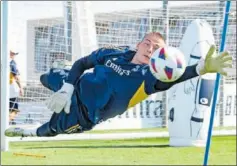  ?? ?? Lunin, en una sesión de entrenamie­nto en Valdebebas.