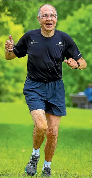  ?? PHOTO: JASON DORDAY/FAIRFAX NZ ?? Geoffrey Jackson is still a keen runner at 86.