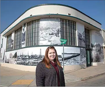  ?? PHOTOS BY ROD THORNBURG / FOR THE CALIFORNIA­N ?? ABOVE: Water Associatio­n of Kern County Executive Director Jenny Holtermann stands in front of an Oildale building with historic images of water in Kern County, the latest installati­on in the associatio­n’s public education campaign, The Magic of Water. The building is at the corner of El Tejon and N. Chester avenues in Oildale. BELOW: Images displayed on an Oildale building show the early history of water in Kern County.
