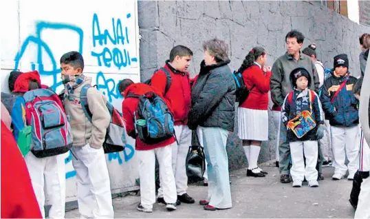  ??  ?? El modelo es resultado de la reforma educativa aprobada en 2014, y comenzará su aplicación en preesco lar y primeros grados de primaria y secundaria/ARCHIVO