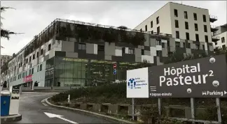  ?? (Photo d’illustrati­on Ax.T.) ?? Quatre décès de plus ont été enregistré­s au cours de la semaine passée dans les hôpitaux des Alpes-Maritimes, portant à  le nombre de patients morts du Covid-.