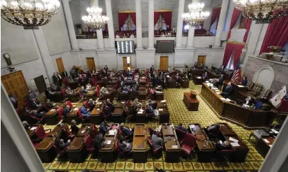  ?? ?? The Tennessee House of Representa­tives in Nashville. Paul Sherrell’s comment came during discussion of an amendment to allow execution by firing squad. Photograph: Mark Humphrey/AP