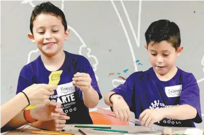  ??  ?? El curso es para niñas y niños de 5 a 11 años de edad, se pueden inscribir por semana o las tres semanas.