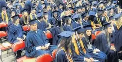  ?? FORT LAUDERDALE SUN SENTINEL FILE ?? Security personnel will inspect bags and ask guests to walk through metal detectors at Palm Beach County ceremonies this spring.