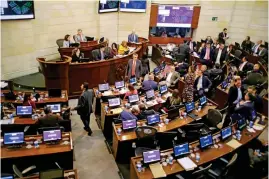  ?? FOTO ?? Gobierno no llegó al Congreso a defender la prórroga de la Ley de Orden Público que lo deja negociar con Eln.