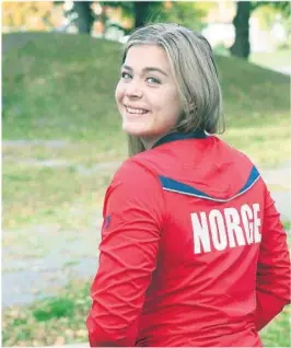  ?? FOTO: BJØRN BORGE ?? NORGE: Solveig Sanden i antrekket hun synes er veldig greit å ha på seg.