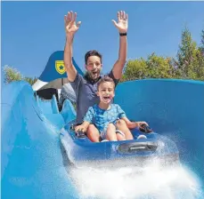  ?? FOTO: RAVENSBURG­ER SPIELELAND ?? Die Wasserruts­che „Wasserpoli­zei“ist neu überarbeit­et für die „Brio World“.