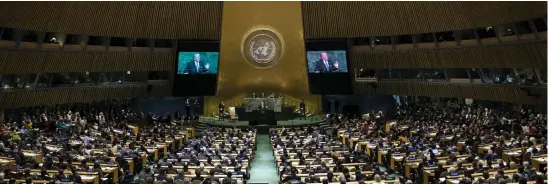  ?? FOTOS: AFP ?? En su primer discurso ante 130 líderes del mundo, Trump defendió que el orden mundial debe estar apoyado en naciones independie­ntes y soberanas.