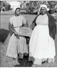  ?? Gone With the Wind. ?? Butterfly McQueen (left) and Hattie McDaniel in a behind-thescenes production still from