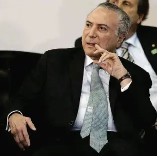  ?? Jorge Araújo - 4.out.2017/Folhapress ?? O presidente Michel Temer vai precisar de de 171 votos amanhã, no plenário da Câmara, mas tenta evitar que vitória apertada evidencie fraqueza política