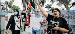  ?? RAJESH JANTILAL ?? THE KZN PALESTINE Solidarity Forum, together with members of civil society and human rights organisati­ons, hold a picket outside the Internatio­nal Convention Centre (ICC) Speakers Corner in central Durban yesterday. |