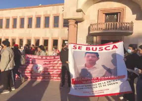  ?? ?? l Familiares de Jesús Alonso se manifestar­on el jueves en Cajeme.