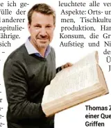  ?? BENDELE (2) ?? Thomas Zeloth mit einer Quelle aus Griffen