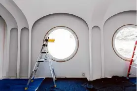  ?? ?? Restored porthole windows in the Brick House at the estate of architect Philip Johnson in New Canaan, Conn.