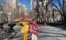  ?? ?? Nem Fisher, Jagger Corcione, and their dog Ziggy give 262 Fifth Avenue a thumbs down. Photograph: Alaina Demopoulos/The Guardian