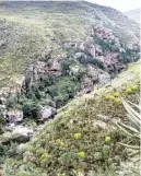  ??  ?? THREAD: In the heart of the Klein Karoo, the 16km through Tradouw Pass has some of the most beautiful and rugged scenery in the Langeberg.