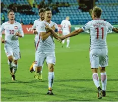  ?? Foto: dpa ?? Robert Lewandowsk­i hat Polen zur WM geschossen. 16 der 28 Treffer in der WM Qualifikat­ion gehen auf das Konto des Top Stürmers.