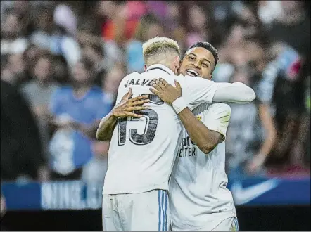  ?? FOTO: GETTY ?? Valverde y Rodrygo, goleadores en el Metropolit­ano, ya forman parte del núcleo duro del Real Madrid