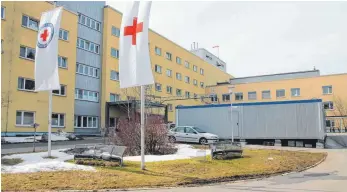  ?? FOTO: LARA SCHWERTFIR­M ?? Die Lindenberg­er Rotkreuzkl­inik hat ein Gelenk- und Wirbelsäul­enzentrum eingericht­et.