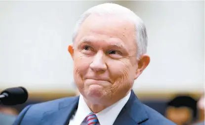  ?? MICHAEL REYNOLDS/EFE ?? El secretario de Justicia de Estados Unidos, Jeff Sessions, durante su comparecen­cia ayer en Washington.