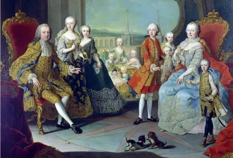  ?? ?? La famiglia imperiale austriaca ritratta nel 1754 da Martin van Meytens: seduti in poltrona l’imperatore Francesco I e l’imperatric­e Maria Teresa